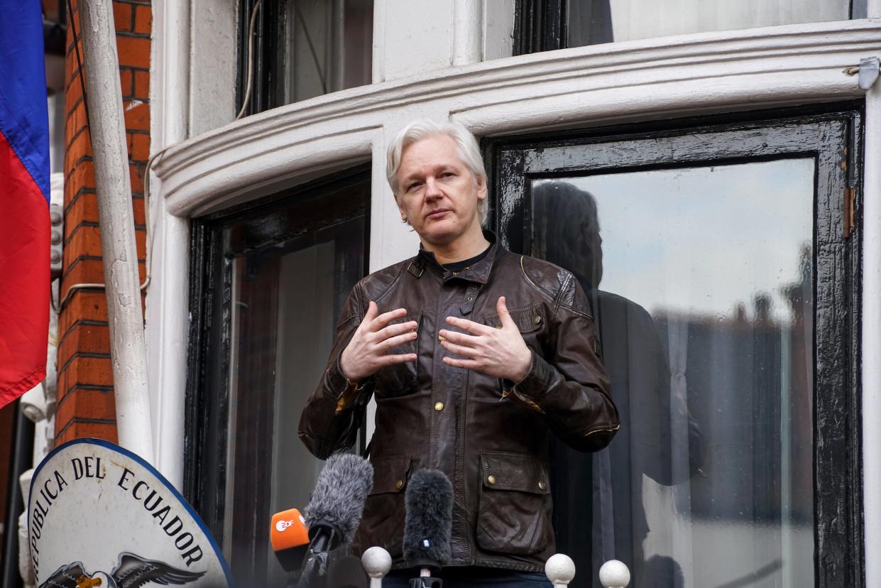 Julian Assange, ici à l’ambassade d’Équateur à Londres, en Angleterre, en 2017.