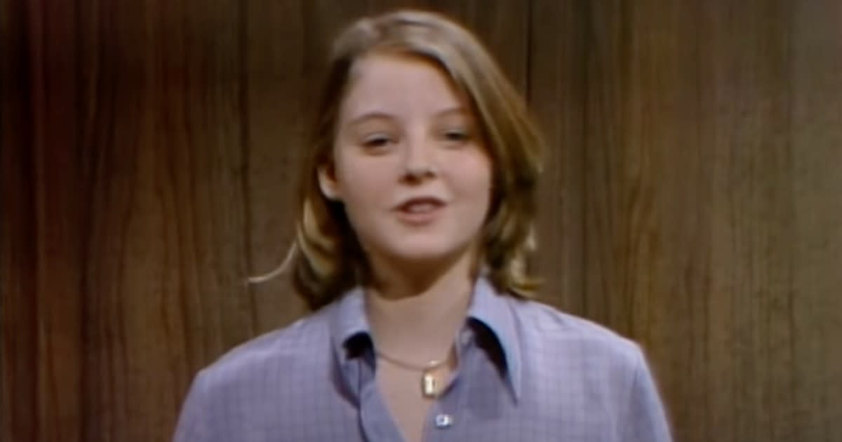  Jodie Foster on Saturday Night Live in 1976. 