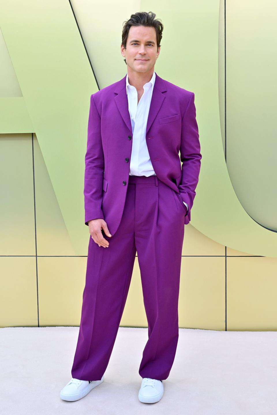 Matt Bomer, sneakers, Versace fashion show, Hollywood, suits, suiting, shoes, footwear, menswear, men's style, celebrity style, celebrity red carpet, red carpet, premiere