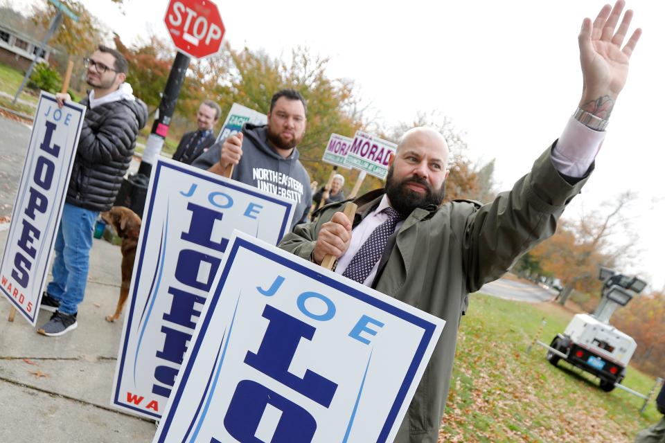 Joseph P. Lopes won Ward 5 over Zachary R. Boyer, 1,308 to 847.