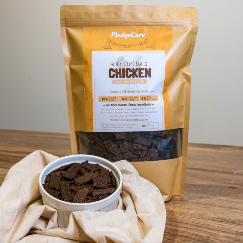 PledgeCare’s Air-Dried Chicken dog food, which is made from 100 per cent human-grade ingredients. — Picture via Facebook/PledgeCare