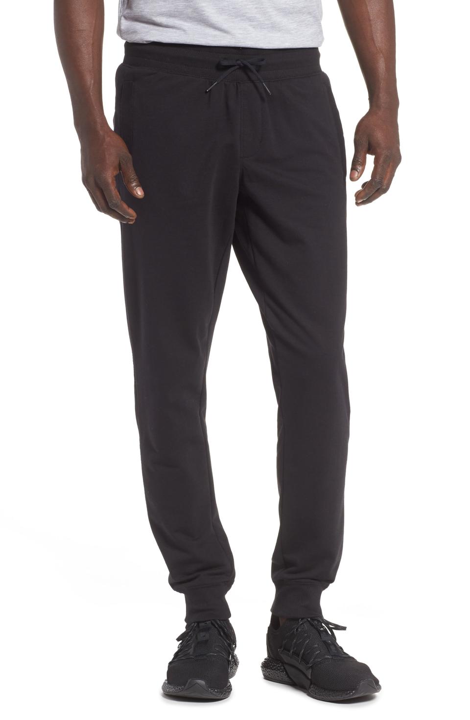 28) Fleece Jogger Pants