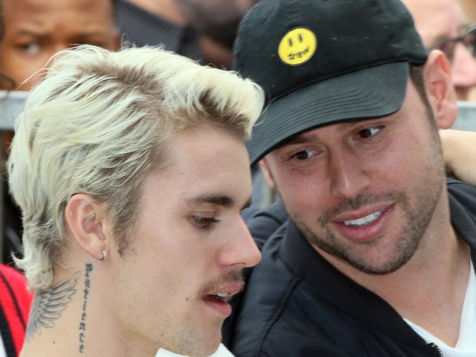 Justin Bieber (left) and Scooter Braun in 2020 (David Livingston/Getty Images)