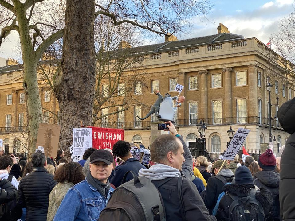 LONDON, UNITED KINGDOM - JANUARY 04 : People take part in an anti-war rally following the killing of Iranian Revolutionary Guards' Quds Force commander Qasem Soleimani by a US airstrike in the Iraqi capital Baghdad, on January 04, 2020 at Downing Street in London, United Kingdom. (Photo by Ilyas Tayfun Salci/Anadolu Agency via Getty Images)