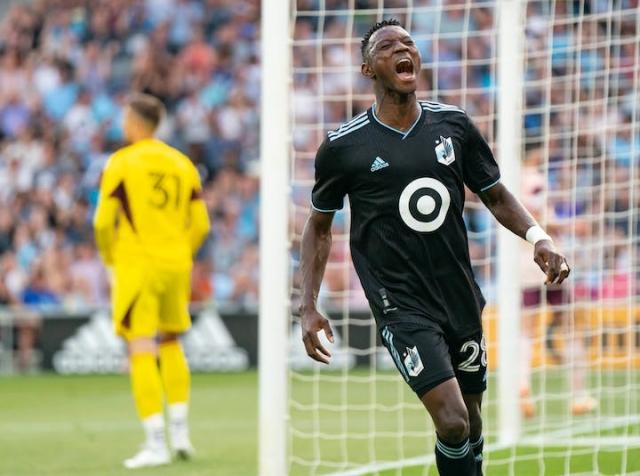 Hlongwane and Boxall Named to MLS Team of the Week