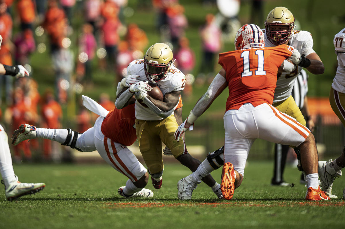 Clemson football: Lawrence and the Jaguars insane comeback win