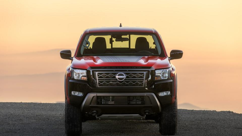 2024 nissan frontier