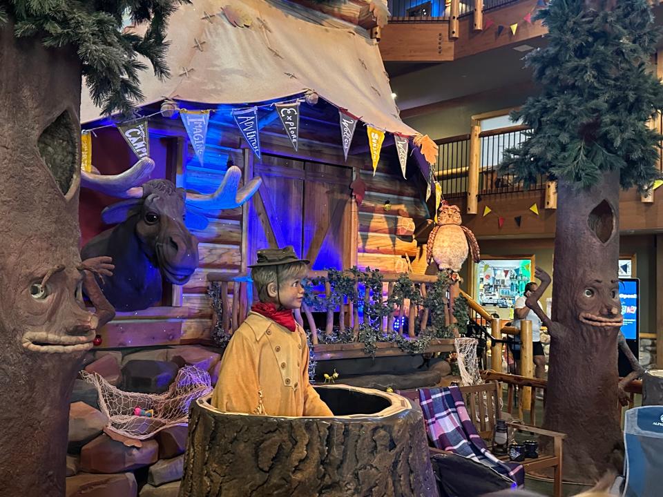 Great Wolf Lodge lobby.