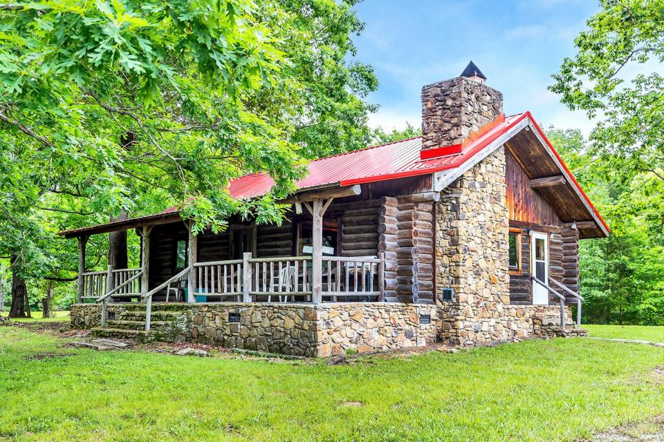 Willie Nelson former ranch for sale