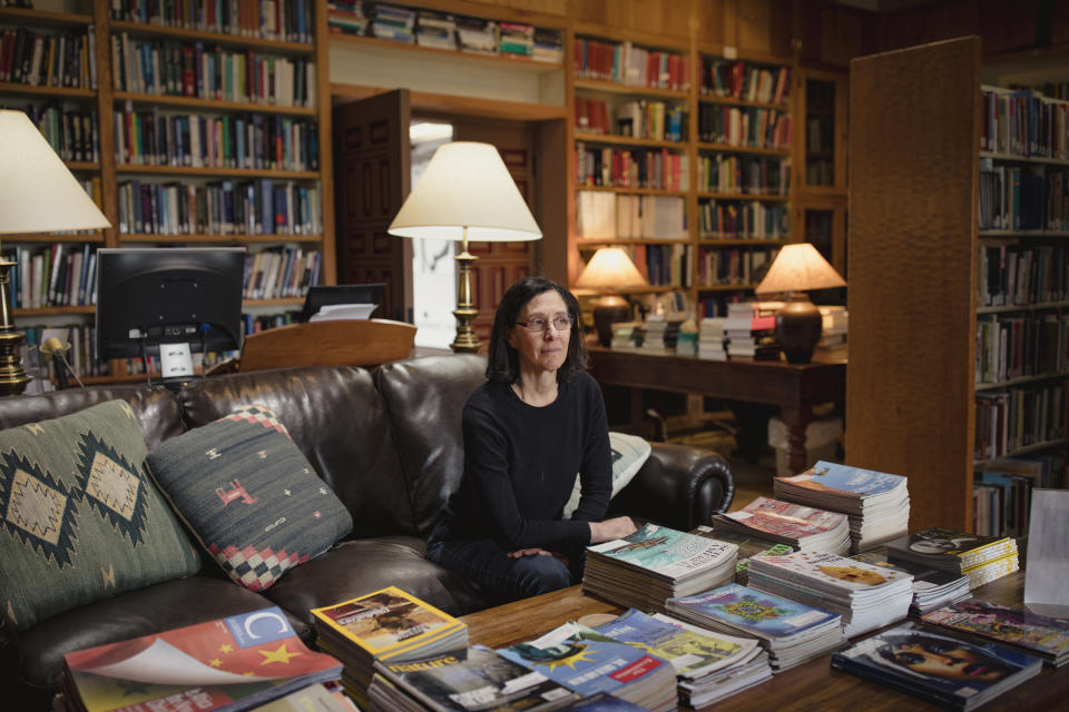 Melanie Mitchell, investigadora de inteligencia artificial en el Instituto Santa Fe, en Santa Fe, Nuevo México, el 22 de febrero de 2023. (Adria Malcolm/The New York Times).