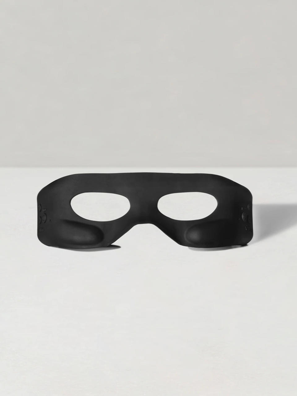 Medi Lift Eye Mask. Image via FaceGym.