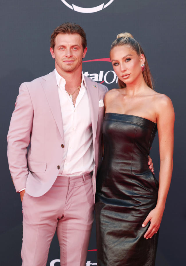 Rob Gronkowski's Girlfriend Camille Kostek Comments on Tom and Gisele – NBC  Boston