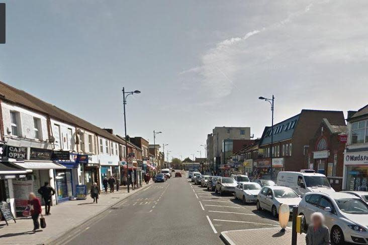 Police have cordoned off Welling High Street: Google