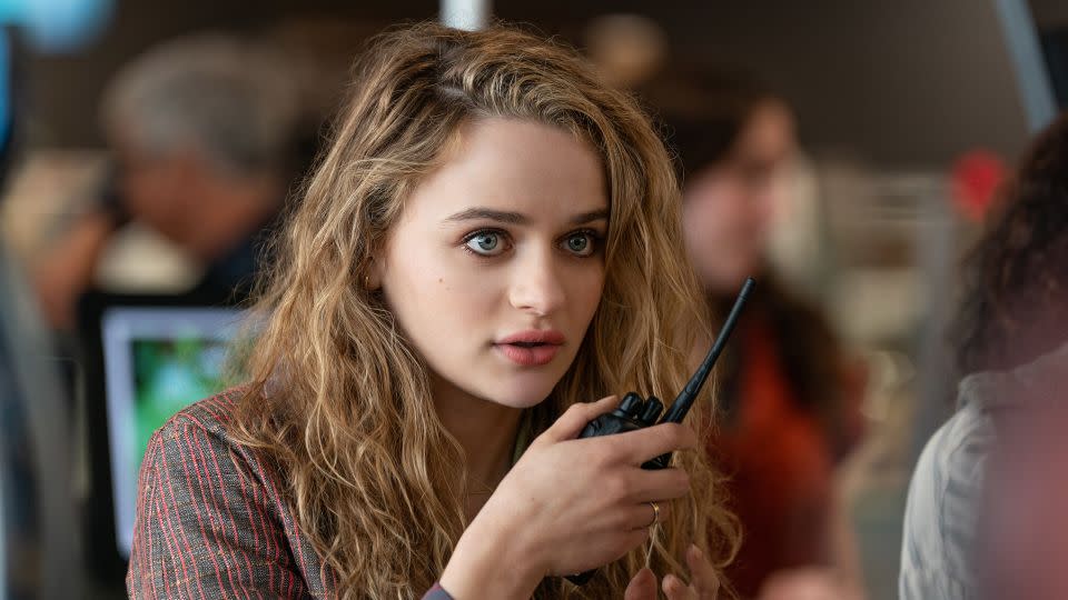 Joey King plays a movie star's assistant in "A Family Affair." - Aaron Epstein/Netflix