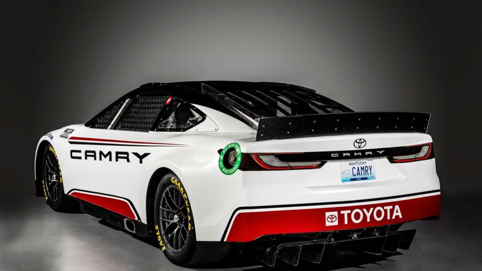 2024 toyota camry nascar stock car