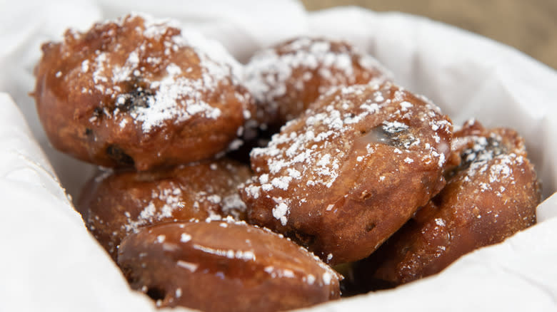 Close up of deep-fried Oreos 