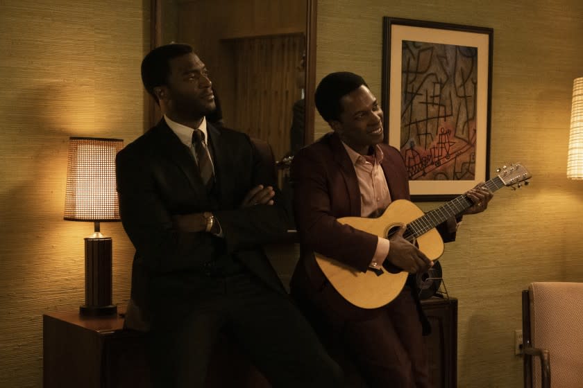 Aldis Hodge and Leslie Odom Jr. in the movie "One Night in Miami."