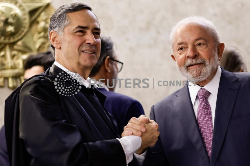 Ceremonia de toma de posesión del nuevo Presidente del Tribunal Supremo, Roberto Barroso, en Brasilia