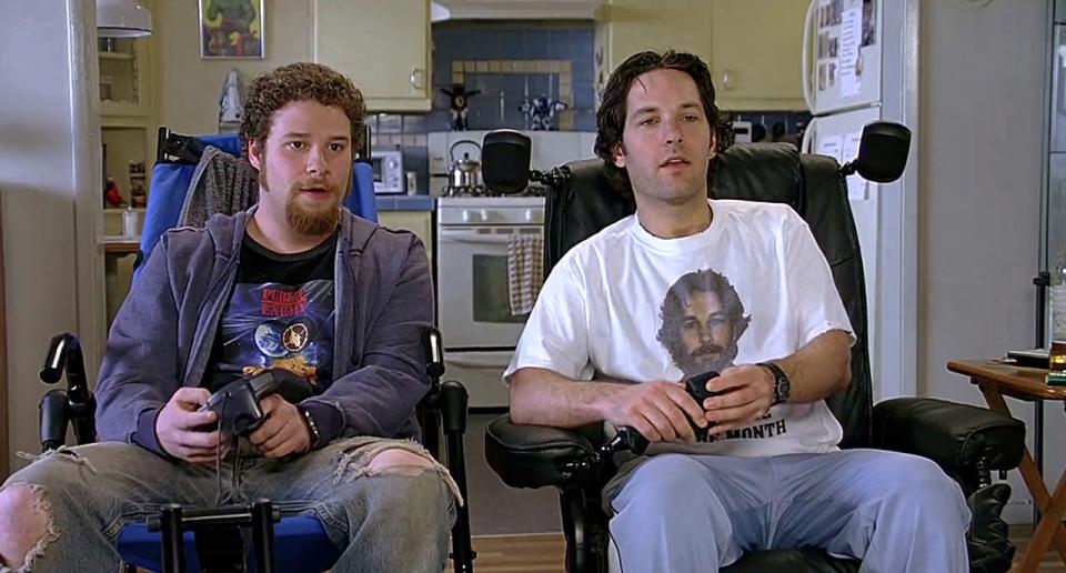 <p><b>Judd Apatow</b> suele dejar muchísimas escenas libradas a la inspiración de sus actores y esta fue una de las mejores, tanto es así que en <b>“Knocked up”</b> juntó de nuevo en un auto a los actores y los dejó improvisar más líneas realizando una especie de autohomenaje.</p>