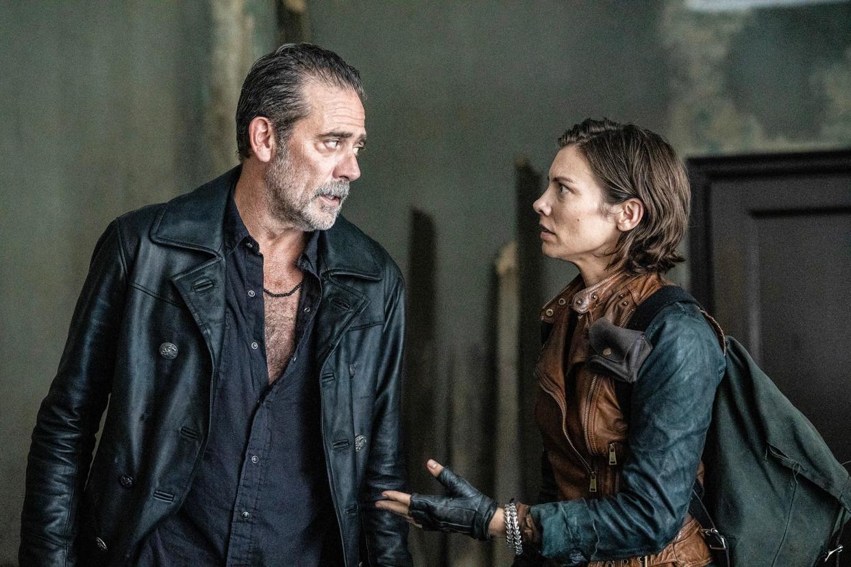 Jeffrey Dean Morgan and Laurie Cohan in a scene from “The Walking Dead: Dead City” Season 1.