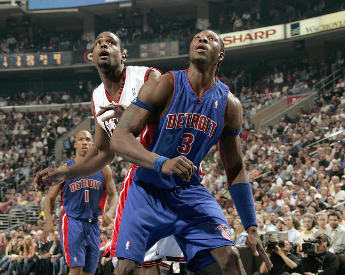 The other new Detroit Pistons Naismith Hall of Famer: Chris Webber - Page 3