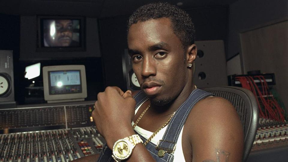 <div>UNITED STATES - JULY 14: Sean "Puffy" Combs in recording studio at 321 W. 44th St. (Photo by Andrew Savulich/NY Daily News Archive via Getty Images)</div>