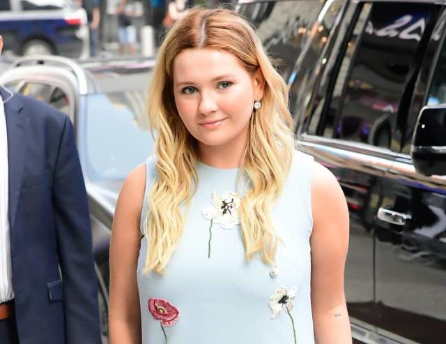 abigail breslin flash