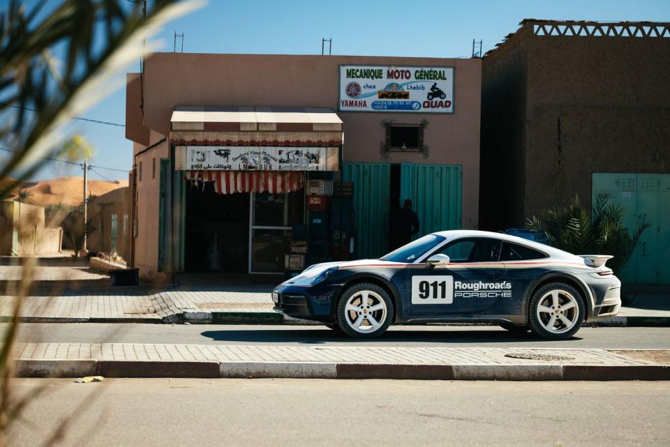 View Photos of the 2023 Porsche 911 Dakar