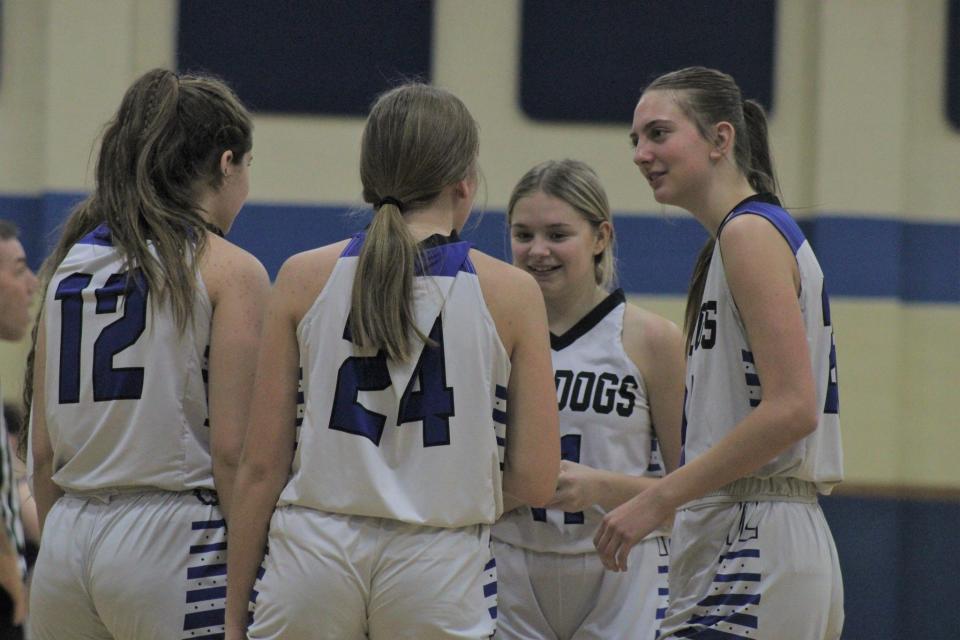 The Inland Lakes girls basketball team earned a share of its first Ski Valley Conference championship since 2004 by defeating Central Lake at home on Friday night.