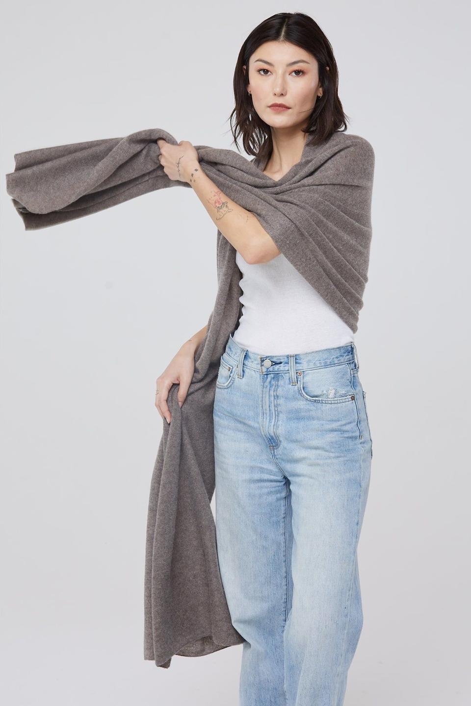 <p><a href="https://go.redirectingat.com?id=74968X1596630&url=https%3A%2F%2Fwww.nakedcashmere.com%2Fproducts%2Fkarlie-shawl&sref=https%3A%2F%2Fwww.townandcountrymag.com%2Fstyle%2Ffashion-trends%2Fg44348223%2Fbest-travel-wraps%2F" rel="nofollow noopener" target="_blank" data-ylk="slk:Shop Now;elm:context_link;itc:0;sec:content-canvas" class="link ">Shop Now</a></p><p>Karlie Shawl</p><p>nakedcashmere.com</p><p>$215.00</p>