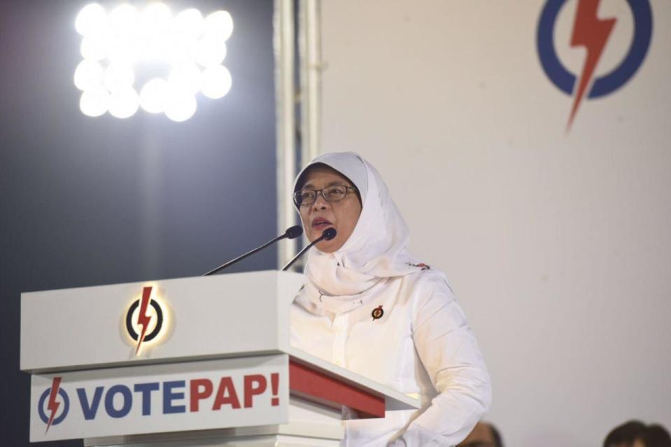 <p>Speaker of Parliament Halimah Yaacob, referring to an incident during the 2001 General Election, when Chee shouted at then-Prime Minister Goh Chok Tong. (Photo: Stefanus Ian for Yahoo Singapore)</p>