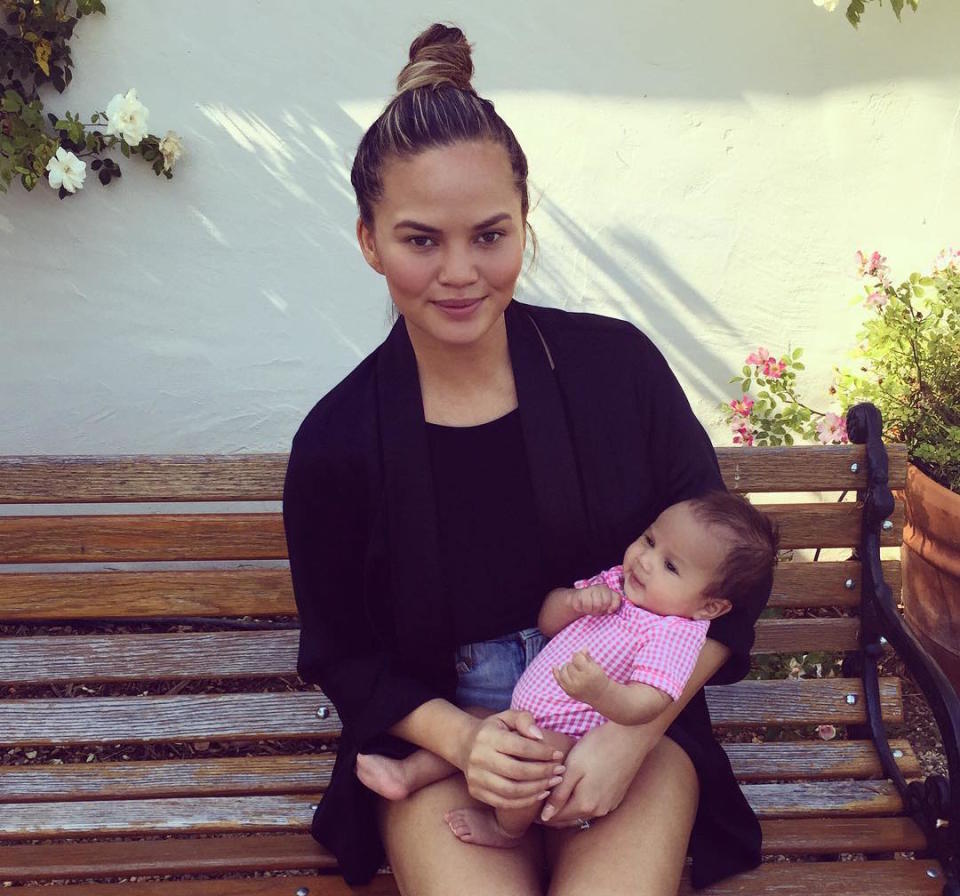 Chrissy Teigen is not yet comfortable with her post-baby body and that’s *totally okay*