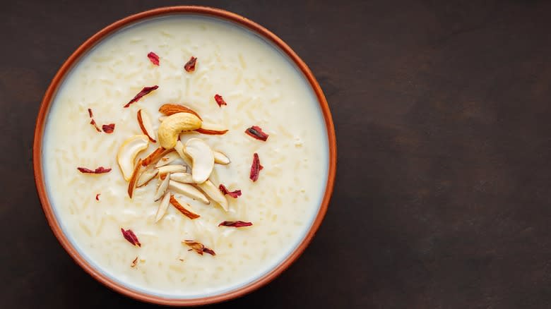 Milk and rice pudding with Kheer spices