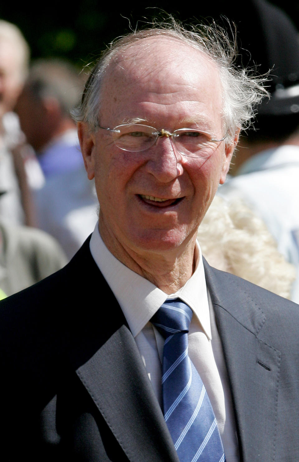 Former England soccer player Jackie Charlton arrives for the funeral of England teammate Alan Ball at Winchester Cathedral in Winchester, England, May 3, 2007. (AP Photo/Kirsty Wigglesworth)