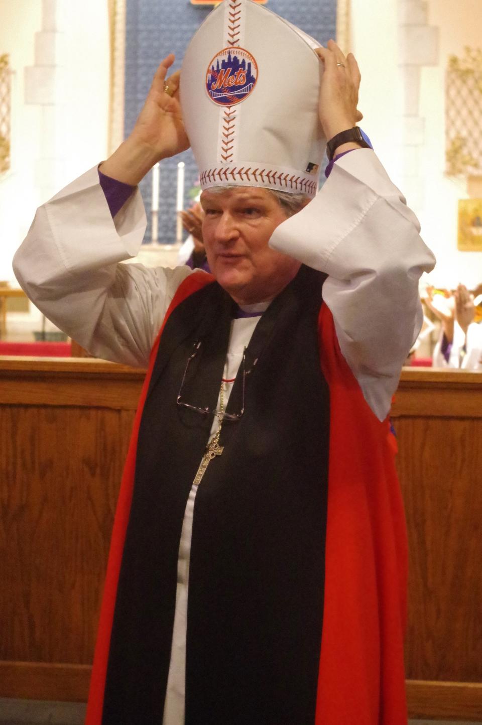 Bishop Stokes (Photo credit Episcopal Diocese of New Jersey)