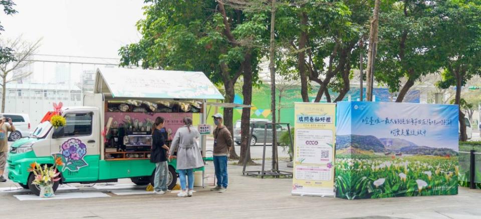 花季造型胖卡宣傳車 3月23日-24日將於花博農民市集快閃登場