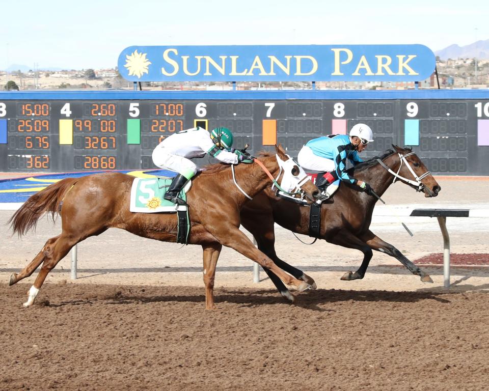 Christian d'Oro won the 6 1/2 furlong Borderplex Stakes on Sunday at Sunland Park Racetrack & Casino for trainer Todd Fincher and jockey Luis Fuentes.