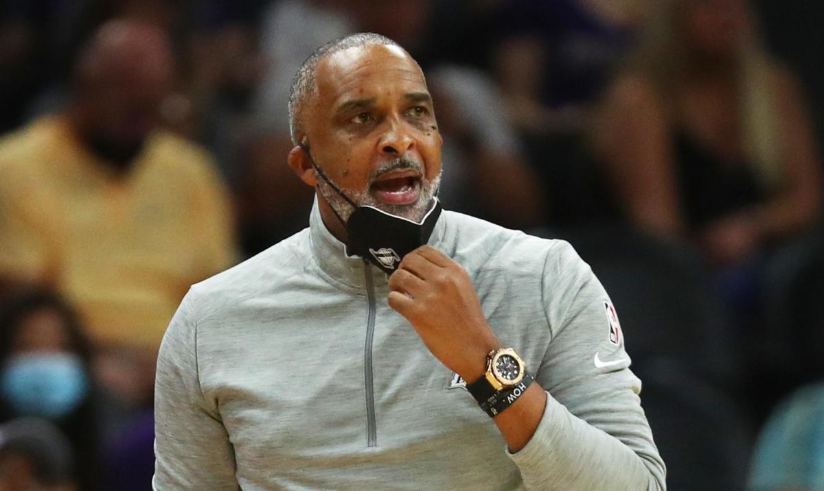 Lakers assistant coach Phil Handy: 'I'm ready to be a head coach' - Yahoo  Sports