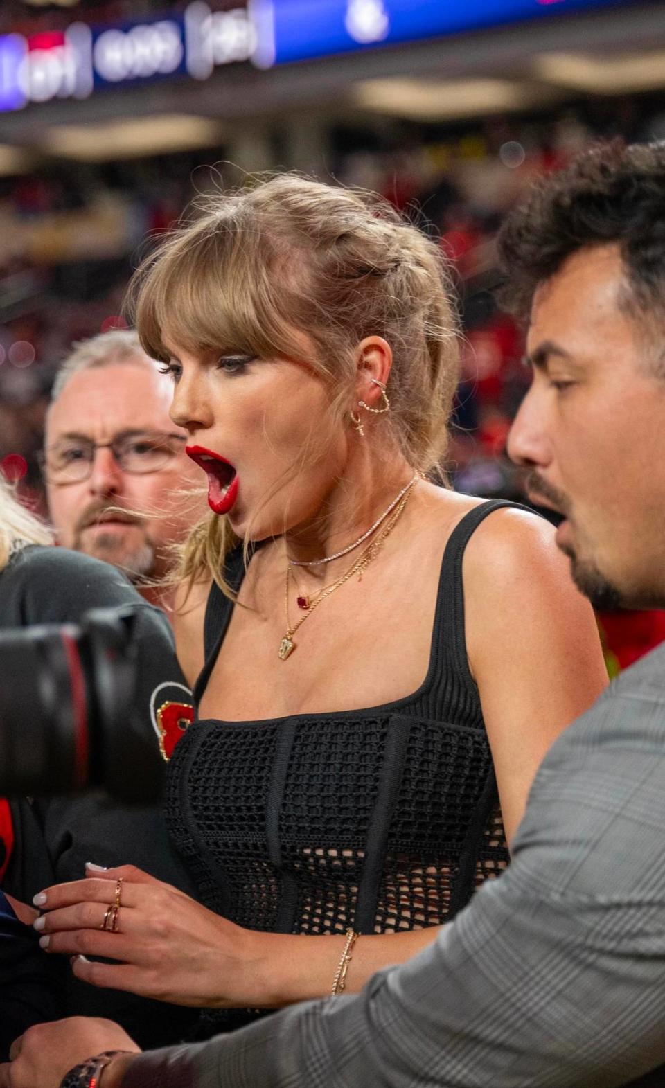 A closer look at the rubies and diamonds around Taylor Swift’s neck at the Super Bowl Sunday.