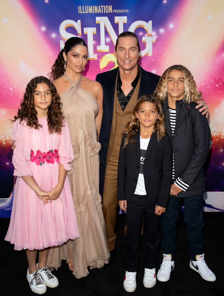 Vida McConaughey, Camila Alves, Matthew McConaughey, Livingston McConaughey, Levi McConaughey, Sing 2 Premiere