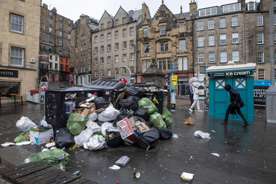 Bin workers are striking over 'paltry' pay offers. (SWNS)