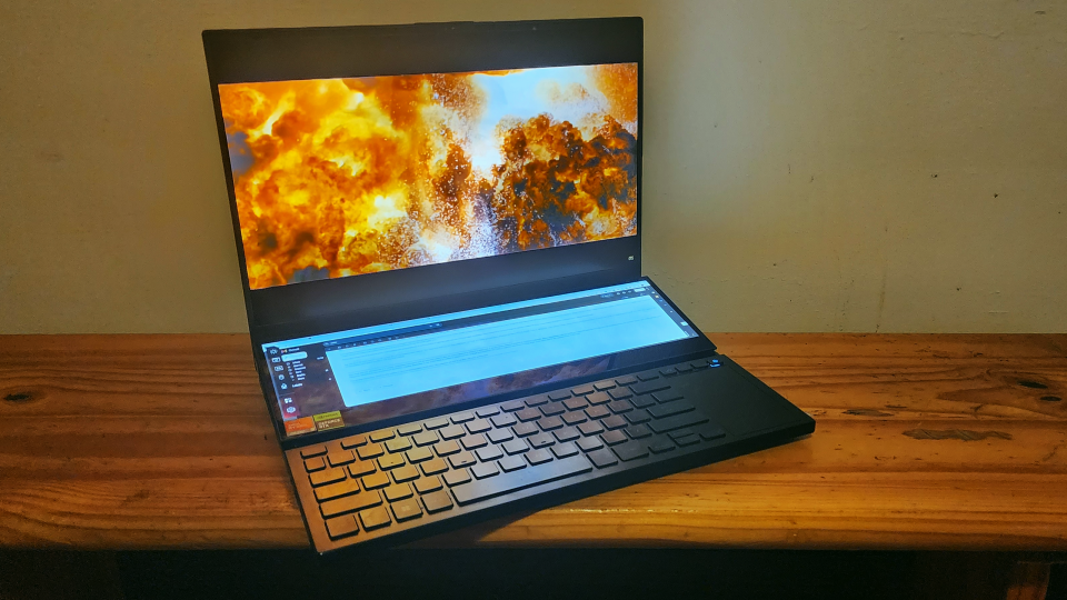 Asus ROG Zephyrus Duo 16