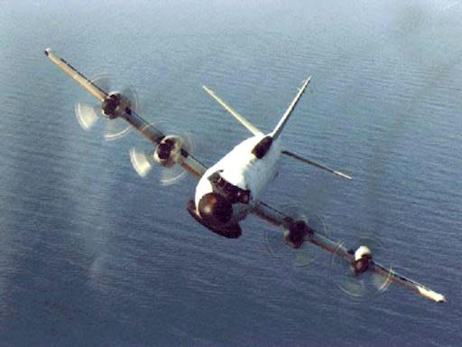 Two Chinese warplanes buzz US recon plane: Pentagon