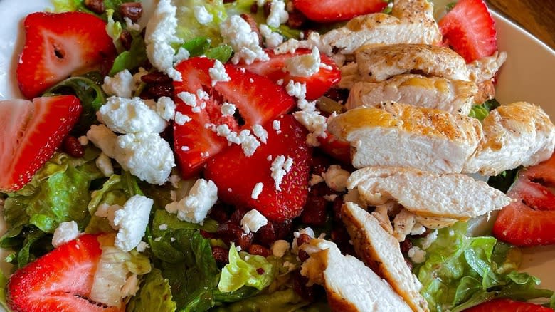 Strawberry salad with chicken