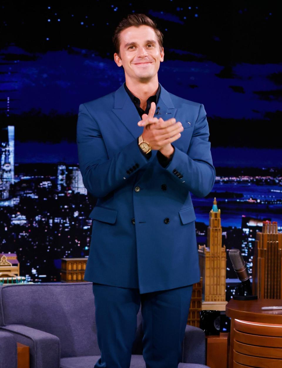 <p>Antoni Porowski stops by <i>The Tonight Show Starring Jimmy Fallon</i> on Sept. 14 in N.Y.C. </p>