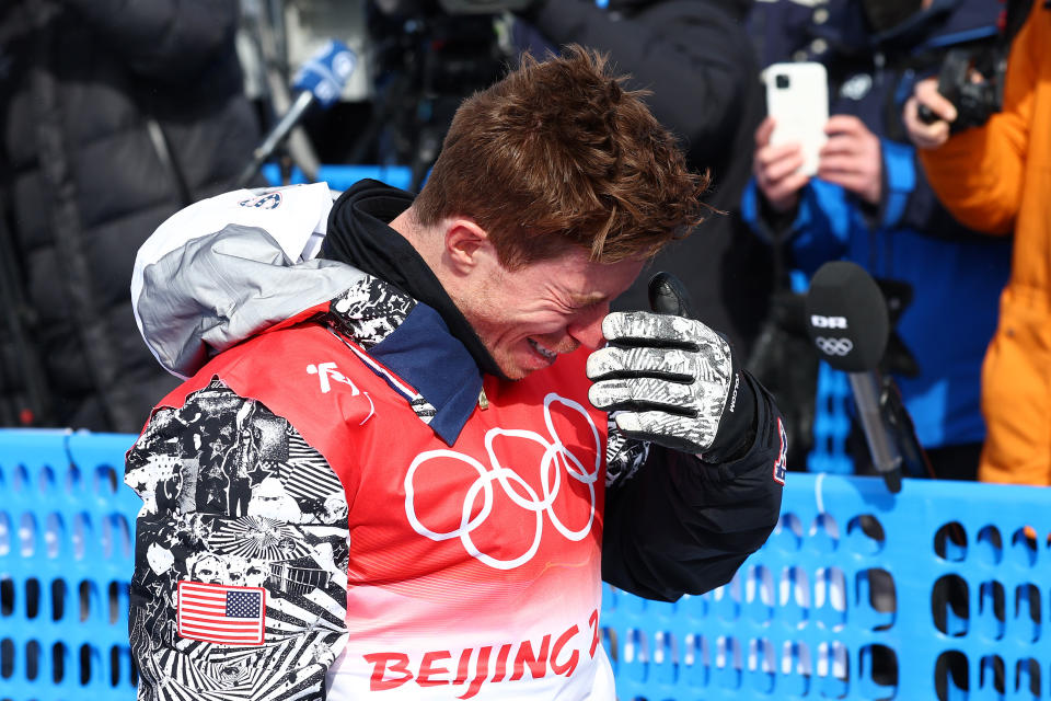 ZHANGJIAKOU, CHINA - FEBRUARY 11: Shaun White of Team United States shows emotion after finishing fourth during the Men's Snowboard Halfpipe Final on day 7 of the Beijing 2022 Winter Olympics at Genting Snow Park on February 11, 2022 in Zhangjiakou, China. (Photo by Clive Rose/Getty Images)