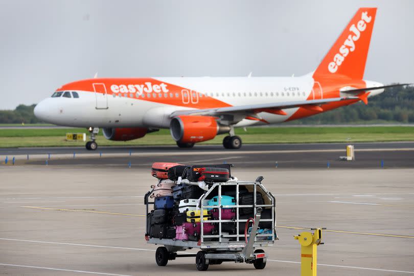 easyJet sent messages in error to passengers telling them flights had been cancelled