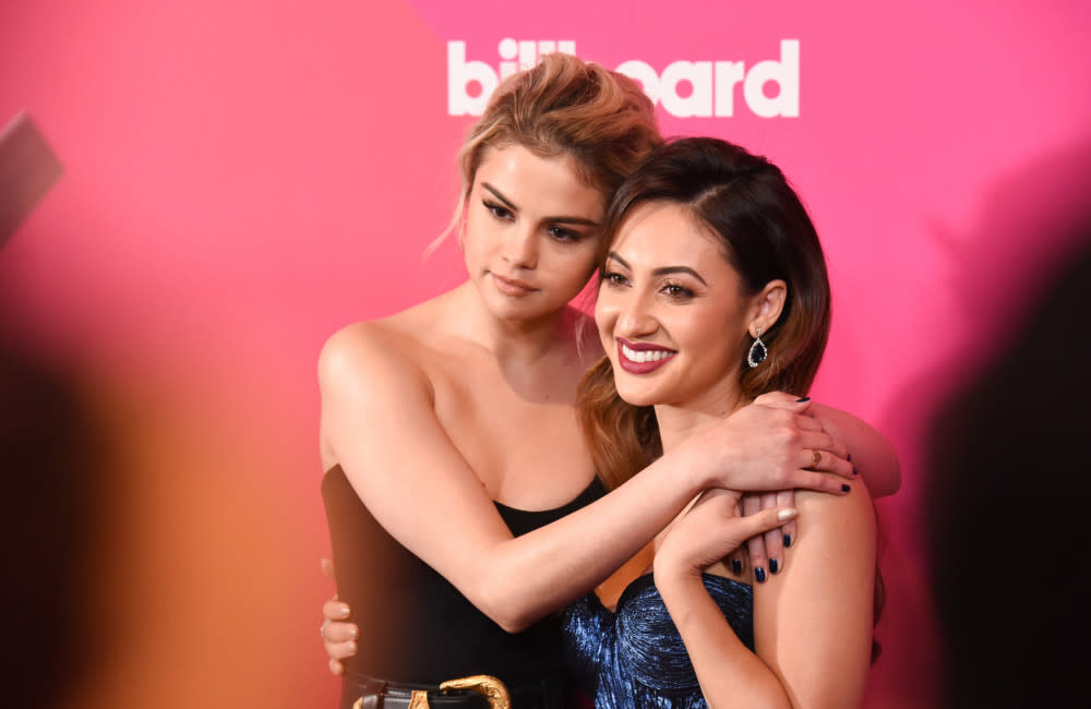 Francia Raisa donated a kidney to Selena Gomez credit:Bang Showbiz