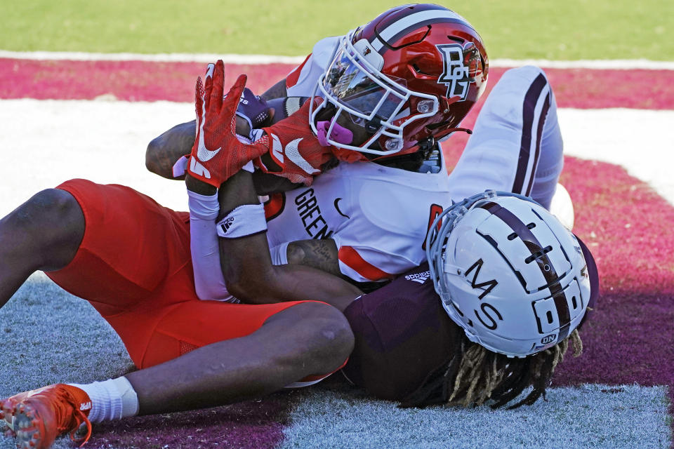 Bowling Green wide receiver Tyrone Broden (0) holds on to a 25-yard touchdown reception pass against Mississippi State during the first half of an NCAA college football game in Starkville, Miss., Saturday, Sept. 24, 2022. (AP Photo/Rogelio V. Solis)