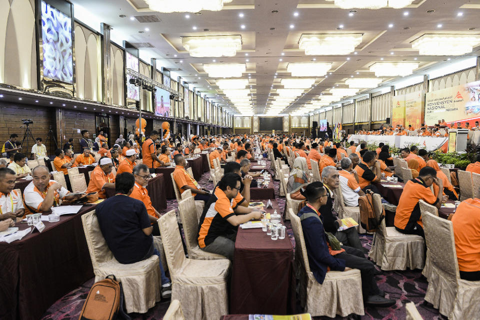 Delegates attend the Amanah National Convention in Shah Alam on December 6, 2019. ― Picture by Miera Zulyana